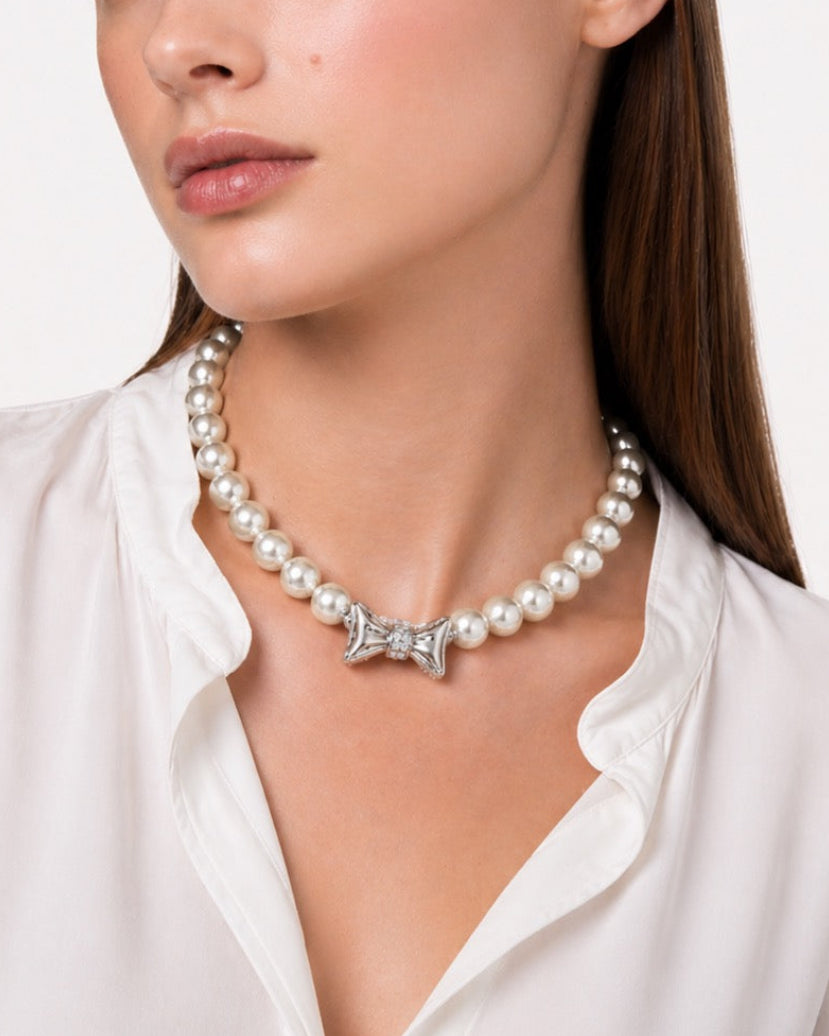 Collar lazo eterno
